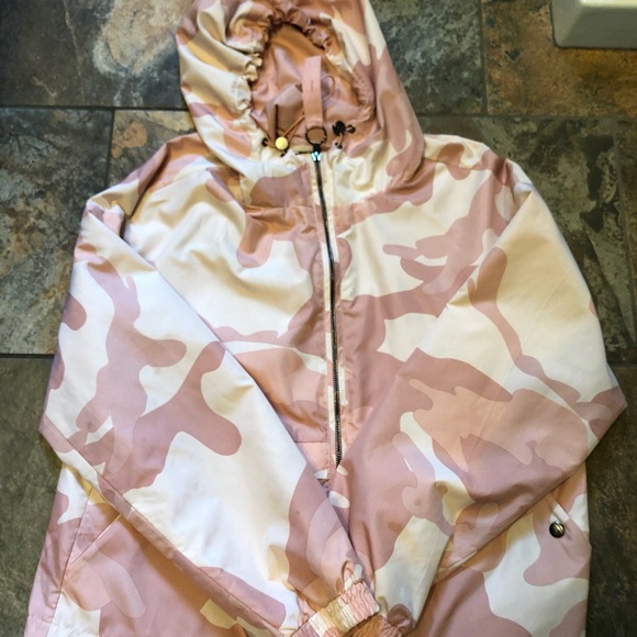 Pink and White Camo Windbreaker - Picture 3 of 5